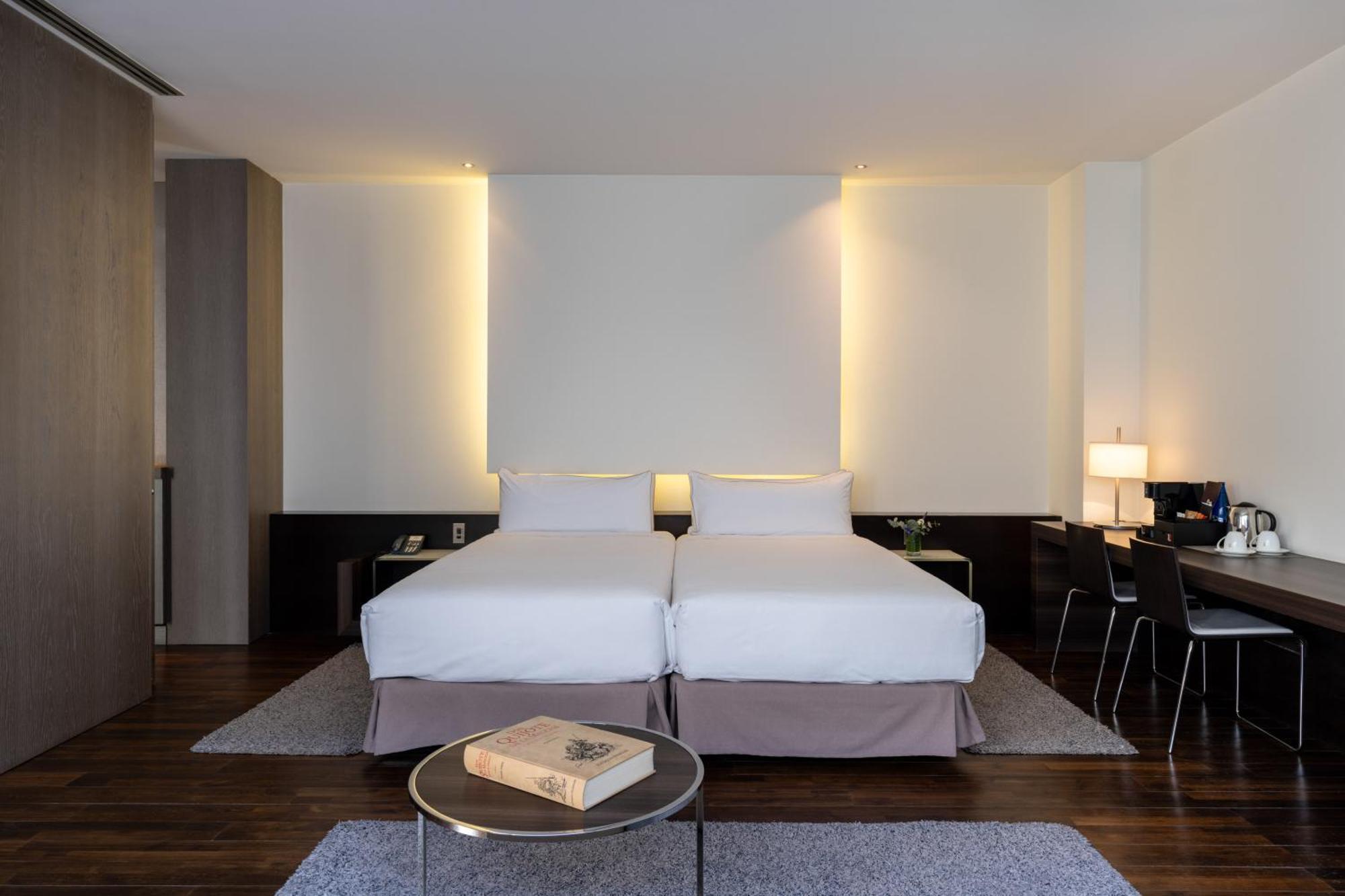 Parador De Alcalá de Henares Екстериор снимка