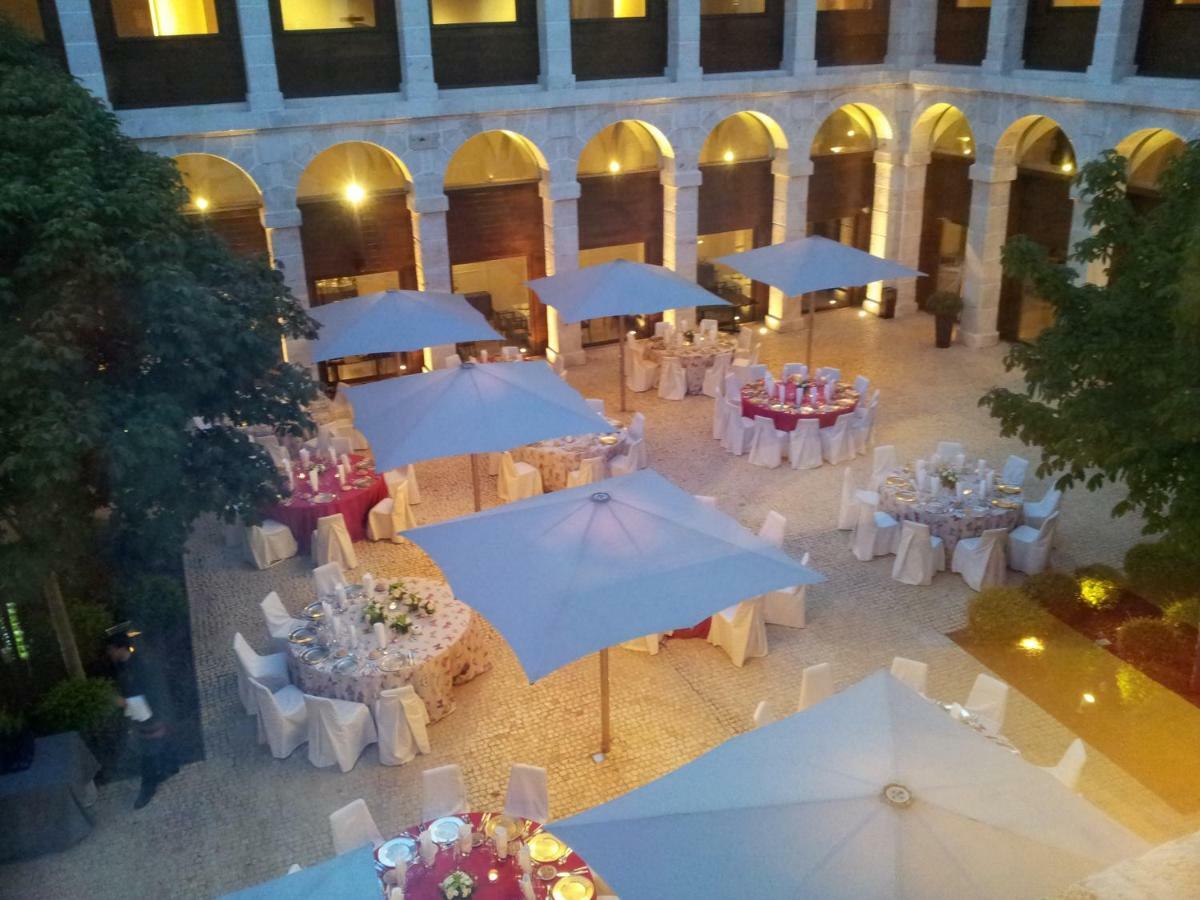 Parador De Alcalá de Henares Екстериор снимка